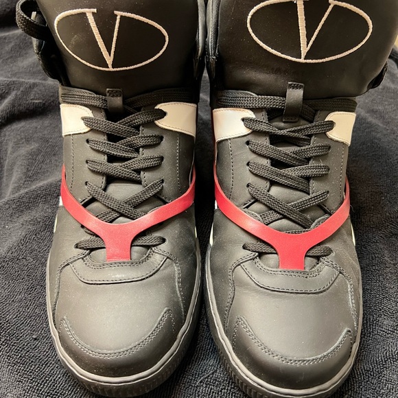 Valentino Black and Red High-Top Sneakers - Picture 9 of 9